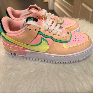 Nike Air Force 1 Shadow “Arctic Punch” Size: 9
